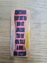 Gebruikt. Stampers Anonymous J3-1081 op hout. Tim Holtz Collectie  