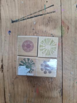 Gebruikt. Hero Arts Pinwheels