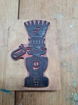 Gebruikt. Stampers Anonymous M3-652 op hout