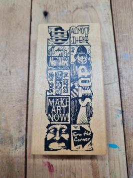 Gebruikt. Stampers Anonymous P2-989 op hout