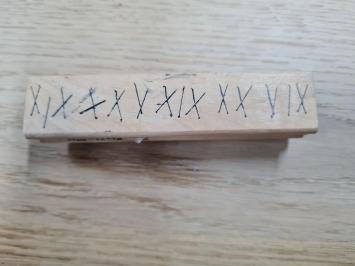 Gebruikt. Stampers Anonymous J4-1082 op hout. Tim Holtz Collectie 