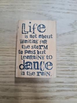 Gebruikt. Stampers Anonymous K5-1547 op hout. Tim Holtz Collection